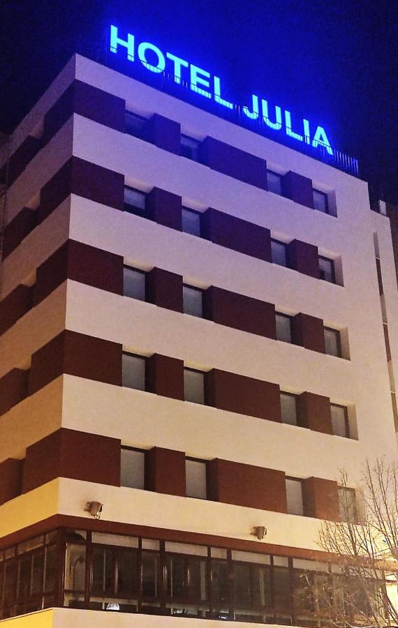 Hotel Julia اراندا دي دويرو المظهر الخارجي الصورة
